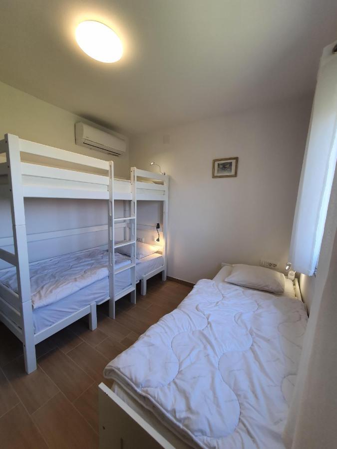 Beachside Place Sukosan Bagian luar foto